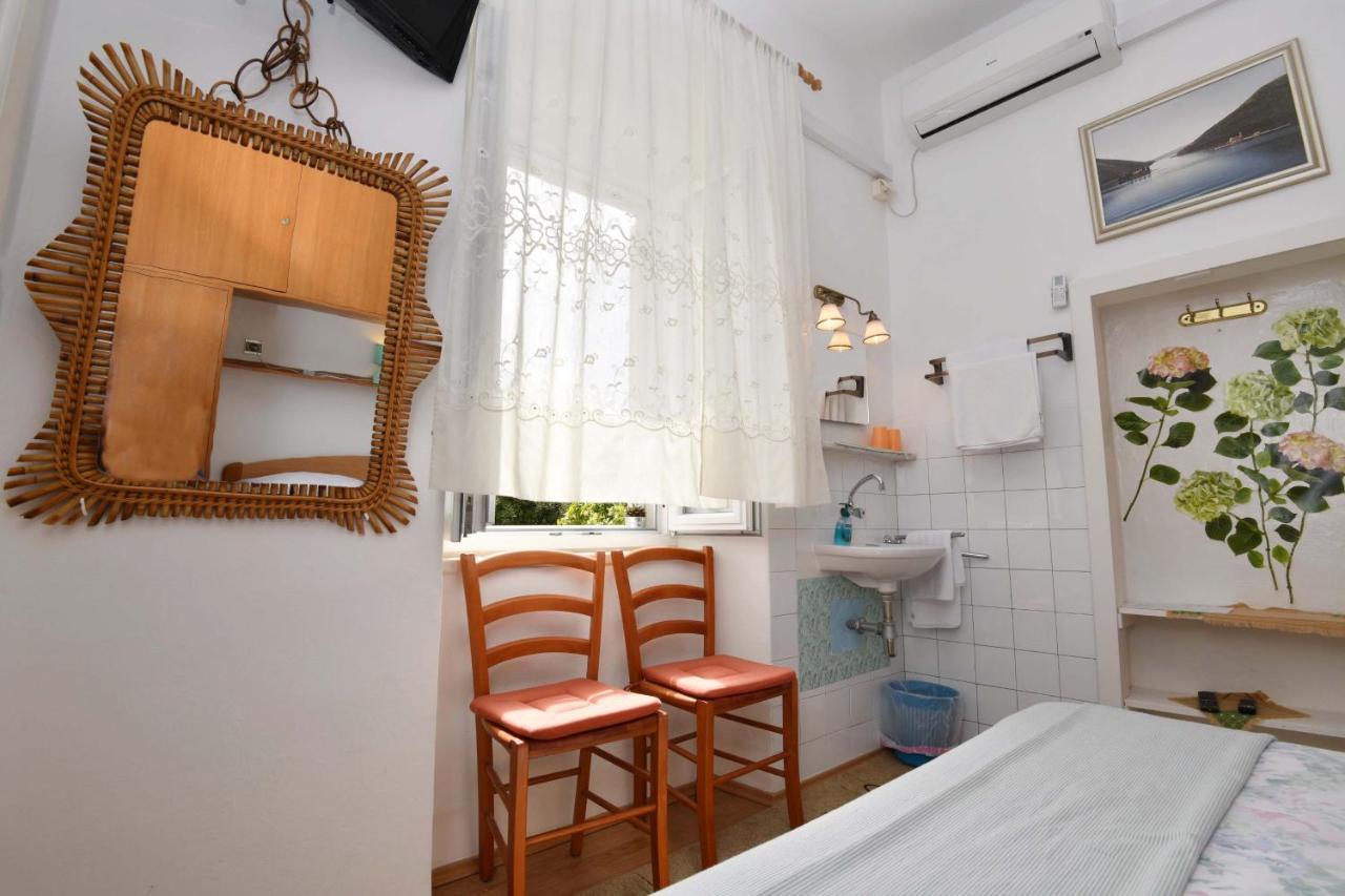 Guesthouse Manda ドゥブロブニク エクステリア 写真